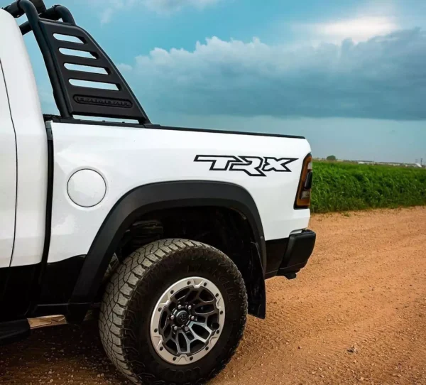 White Ram 1500 TRX Hellcat 2022 - Image 2