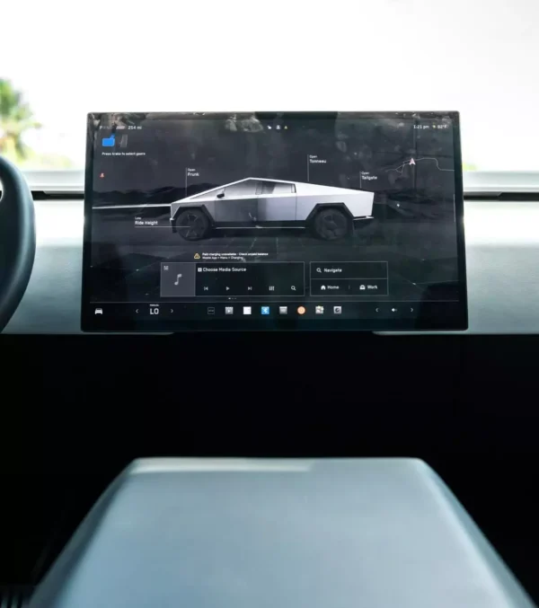 Tesla Cyber Truck - Image 6